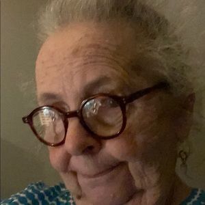 Meet your Posher, Nancy